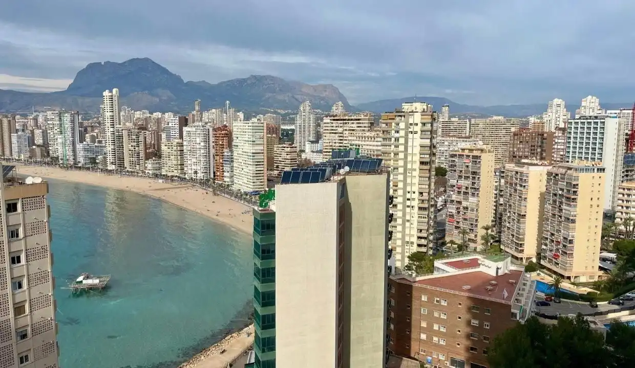 Piso con piscina en venta en Rincón de Loix, imagen 2