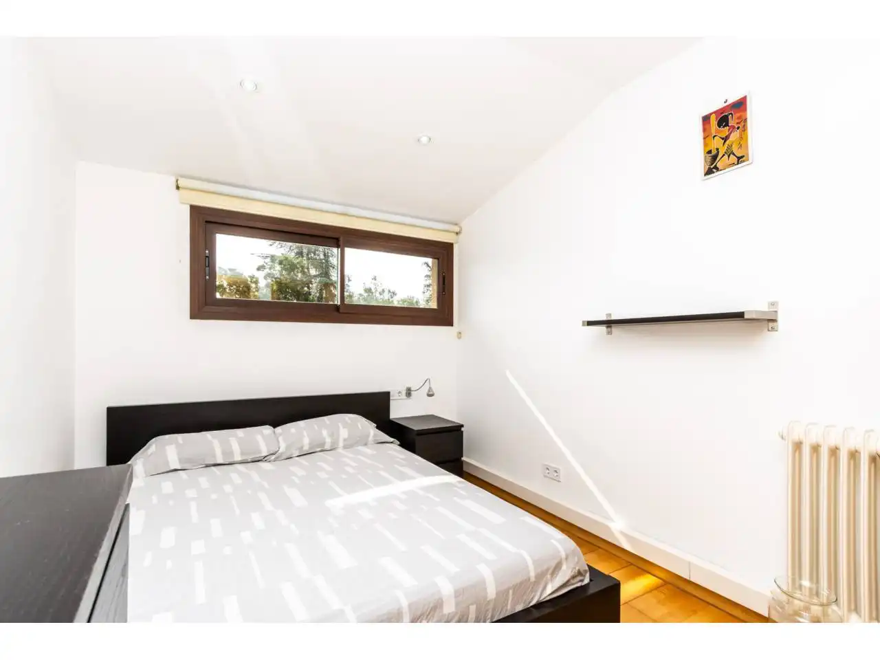 Dormitori de Casa o xalet en venda en Castellar del Vallès amb Aire condicionat, Calefacció i Jardí privat