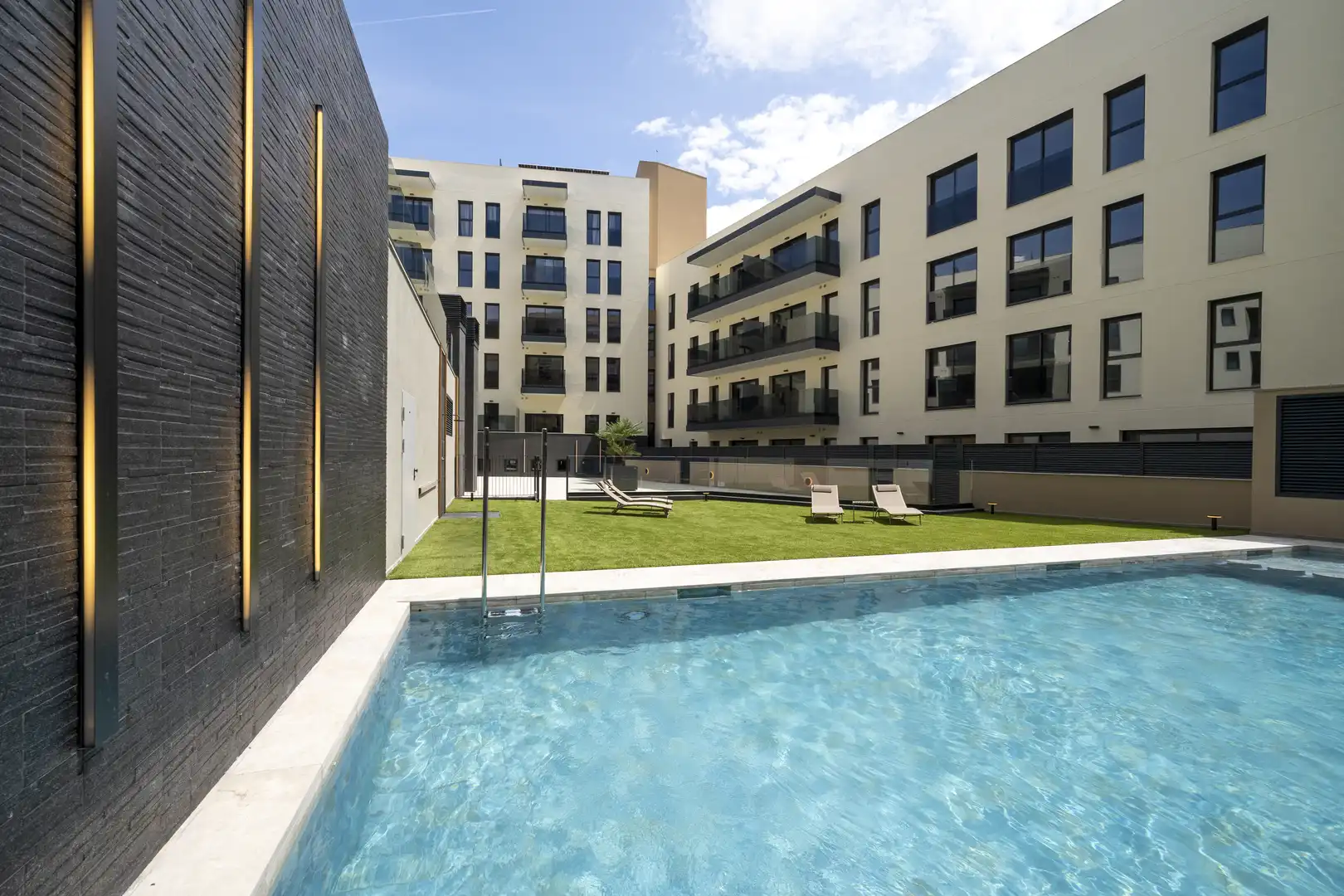 Neubau-Wohnung mit Aufzug zum Verkauf in Passeig del Pont, imagen 2