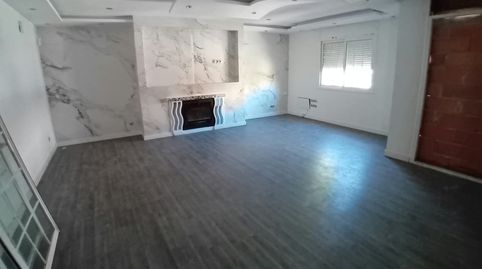 Foto 3 de Casa adosada en venta en Carrer de Pau Gargallo, 10, Migjorn, Reus