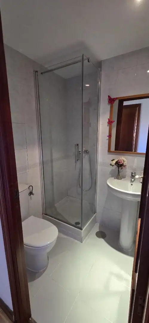 Bathroom of Flat for sale in Vicálvaro