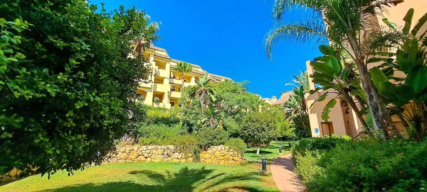Attic for rent in La Duquesa