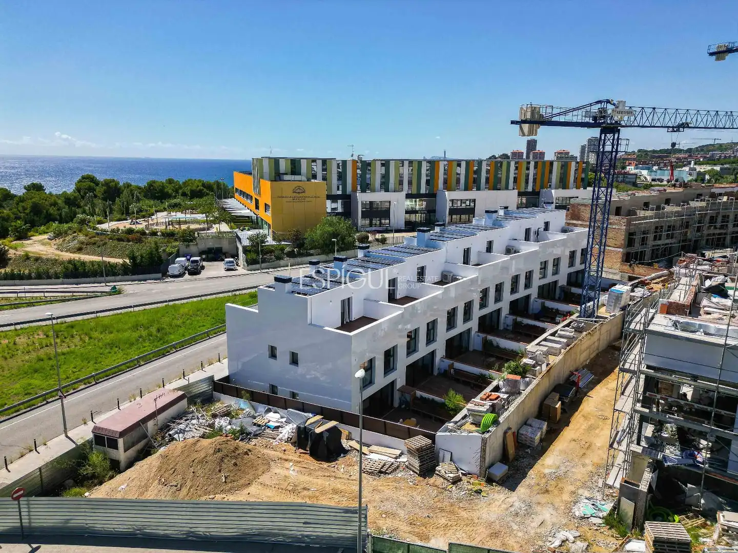 Reihenhaus mit Garten zum Verkauf in 8 de Març, imagen 53