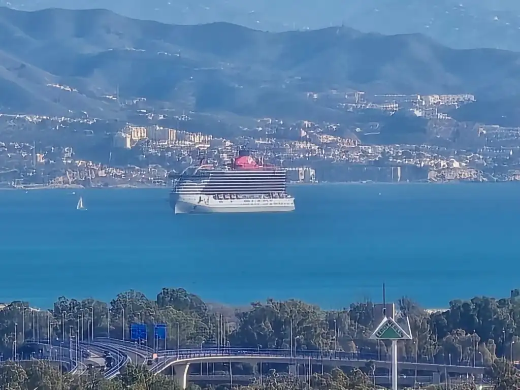 Außenansicht von Dachboden zum Verkauf in Málaga mit Klimaanlage, Terrasse und Gemeinschaftspool