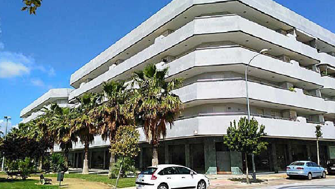 Exterior view of Garage for sale in La Rinconada