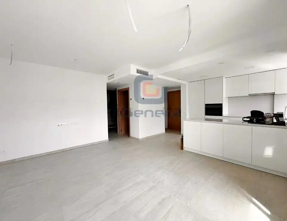 Attico con piscina in vendita a Garbinet - Vistahermosa, imagen 3