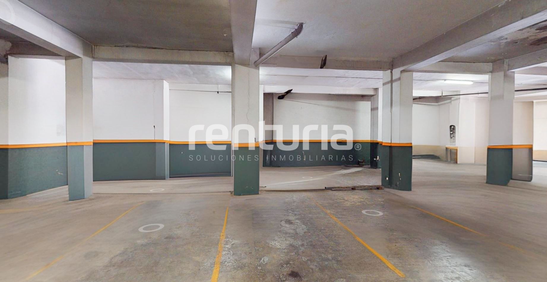 Aparcament de Local de lloguer en  Valencia Capital