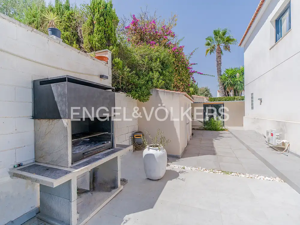 Terraza de Casa o chalet en venta en El Campello con Aire acondicionado, Calefacción y Jardín privado