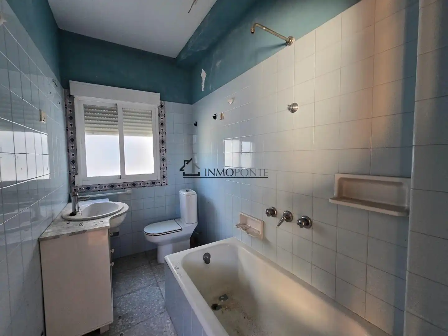 Bathroom of Flat for sale in Vilagarcía de Arousa  with Terrace