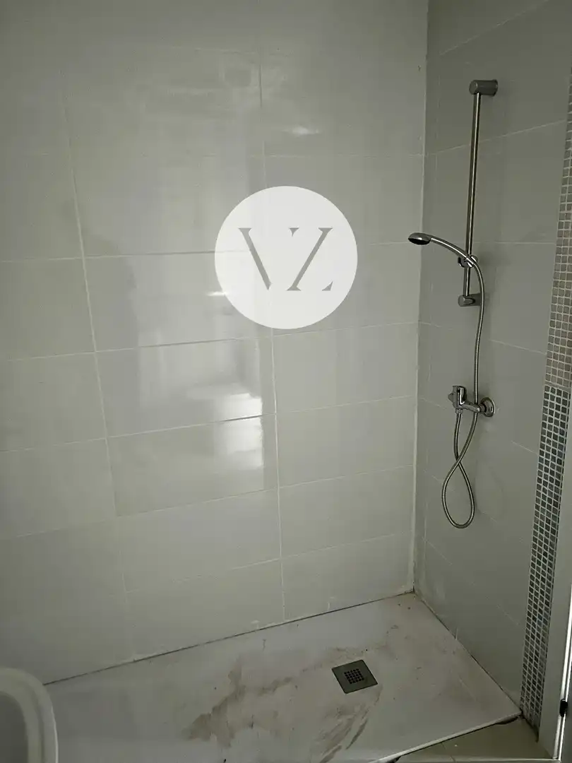 Baño de Ático en venta en Pelabravo con Calefacción, Terraza y Piscina