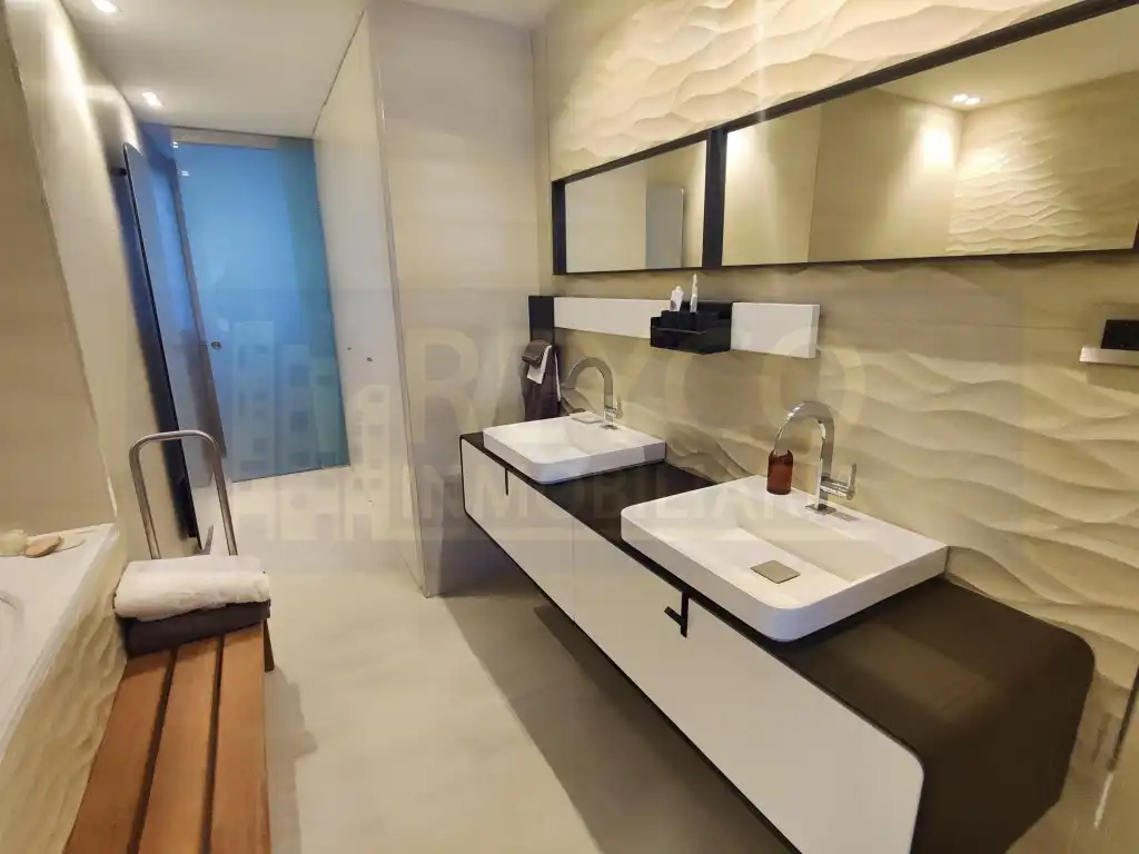 Bany de Apartament en venda en  Logroño amb Terrassa