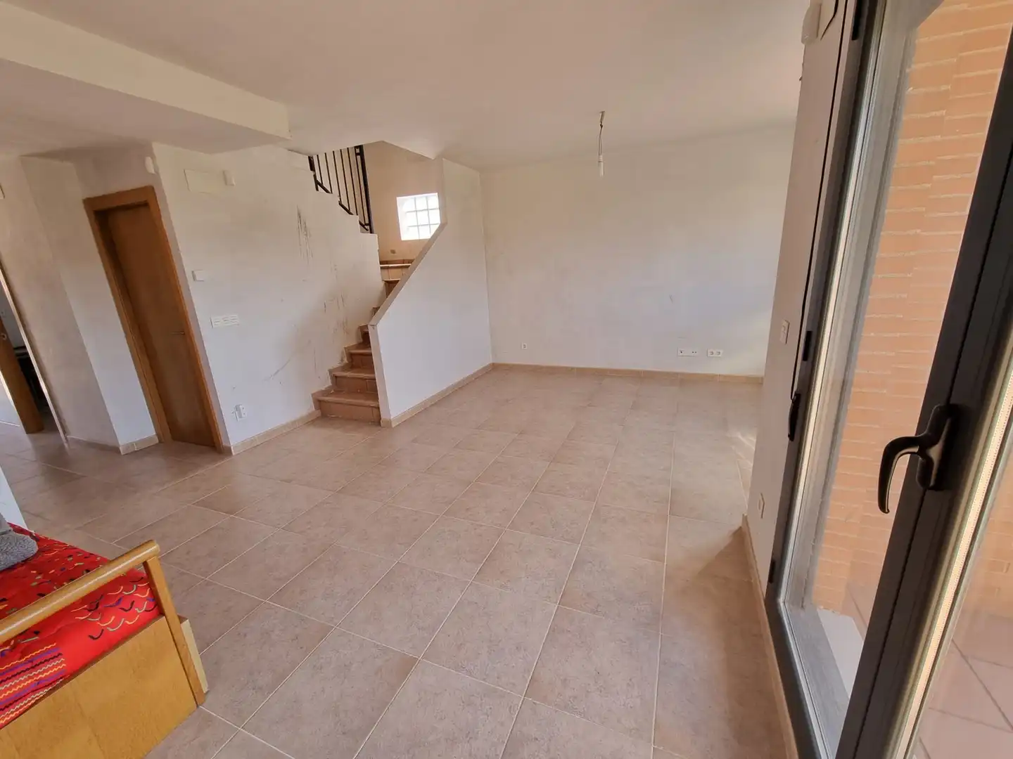 Casa adosada en venta en Uruñuela con Calefacción, Jardín privado y Parquet