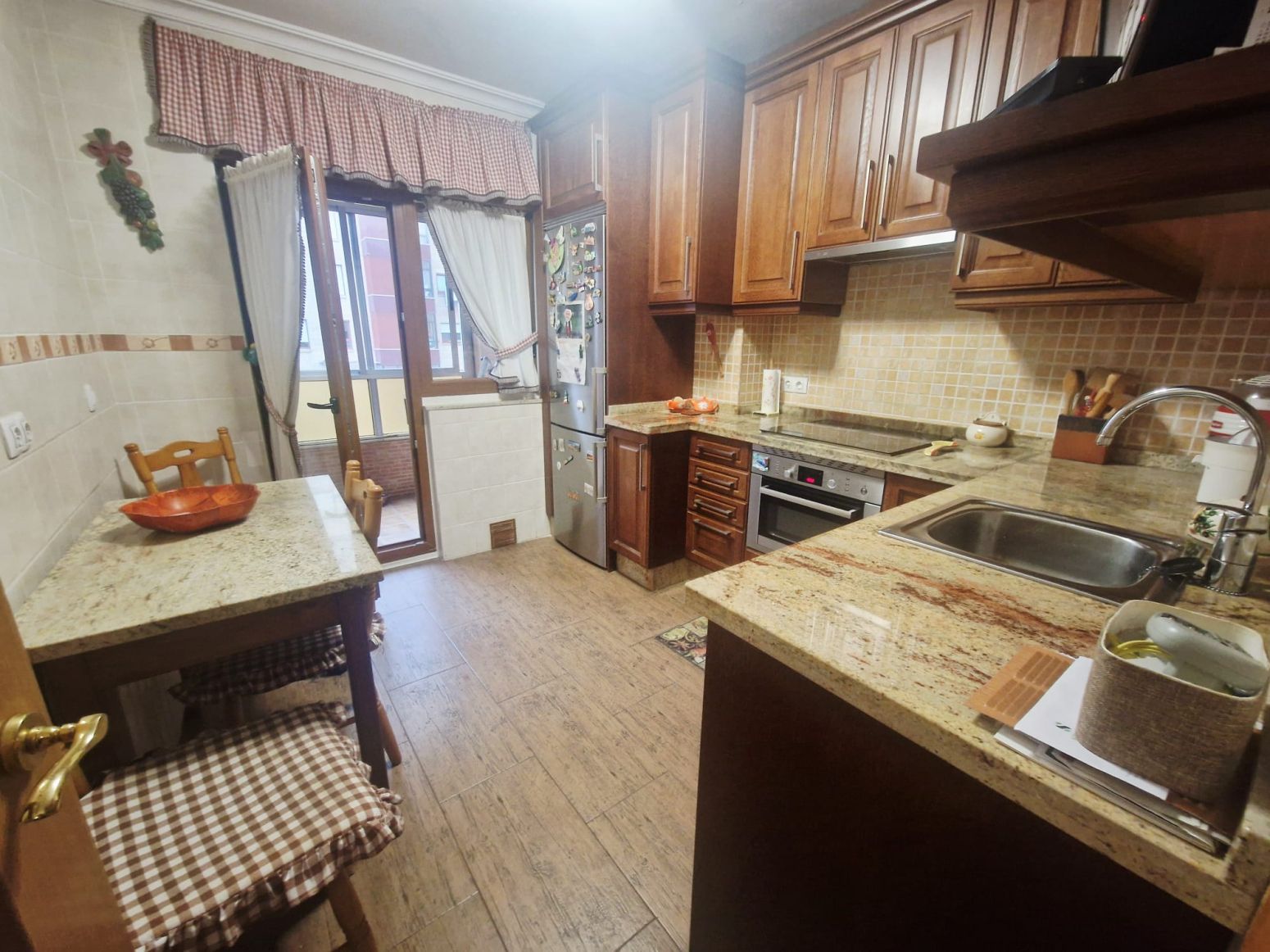 Cocina de Piso en venta en Castrillón con Calefacción, Parquet y Terraza