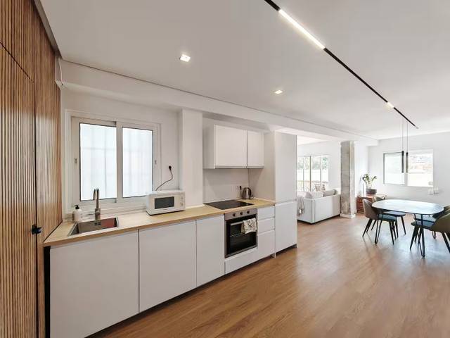 Piso en Venta en El Palo