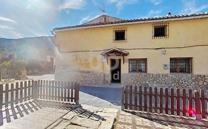 Vista exterior de Casa o xalet en venda en La Romana amb Calefacció