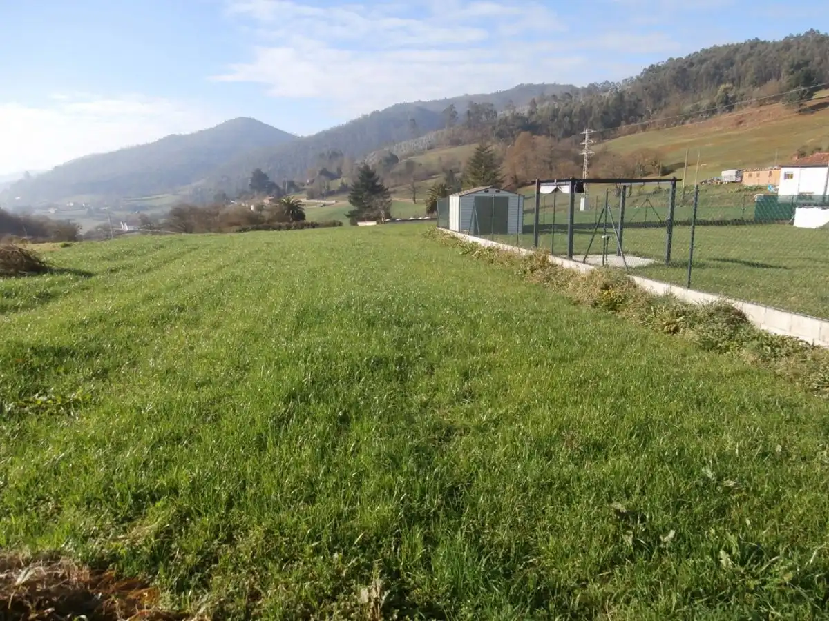 Terreny residencial en venda a Las Regueras, imagen 3