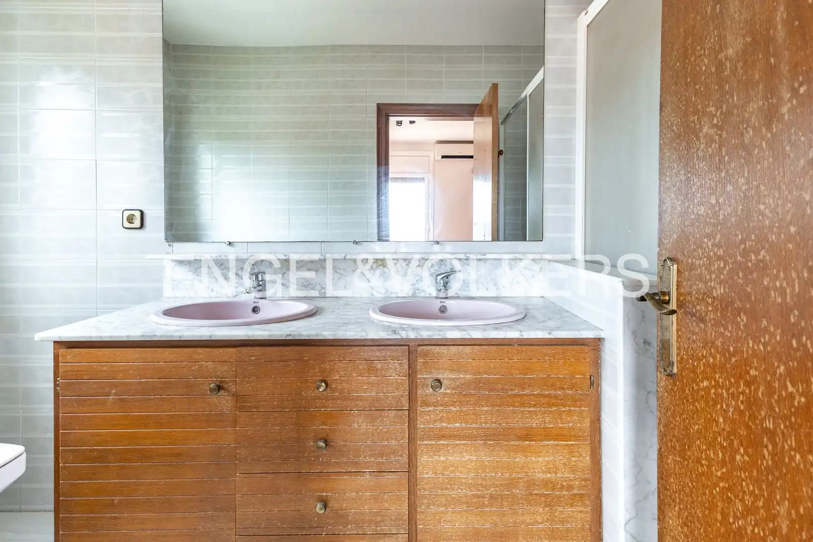 Baño de Casa o chalet en venta en Vilassar de Dalt con Aire acondicionado, Calefacción y Jardín privado