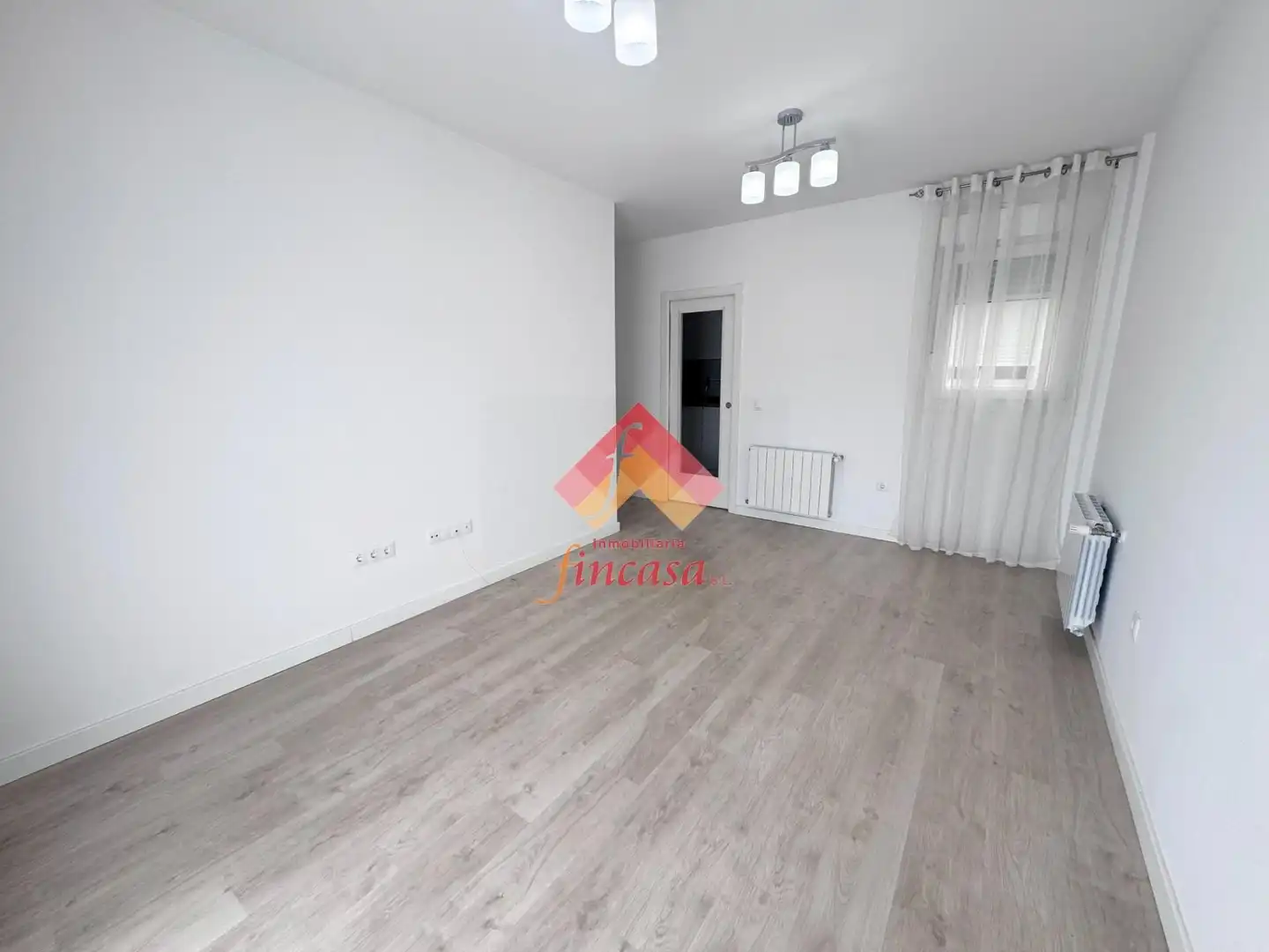 Flat for rent in Juzgados - La Feria