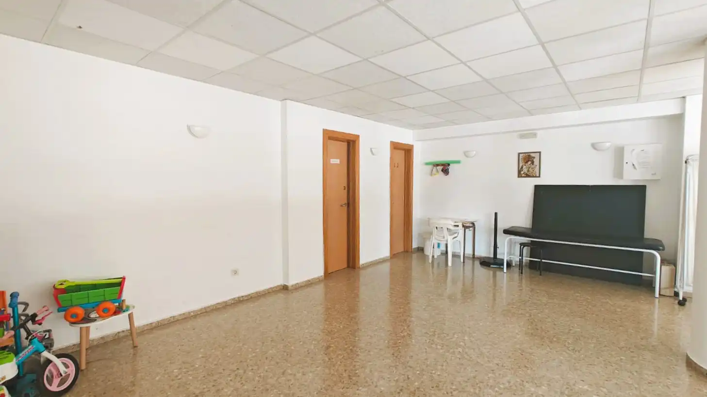 Flat for sale in Valencia  with Air Conditioner, Furnished and Oven