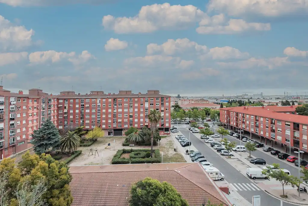 Flat with lift for sale in C/ Riu Llobregat, imagen 6
