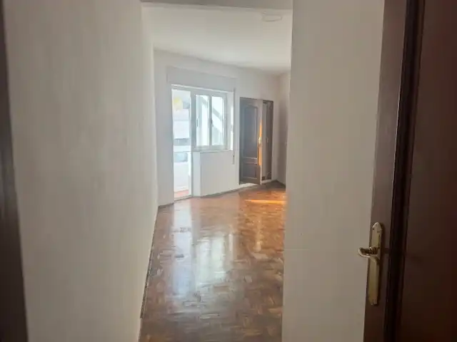 Piso en venta en Ribadeo con Terraza, Trastero y Balcón