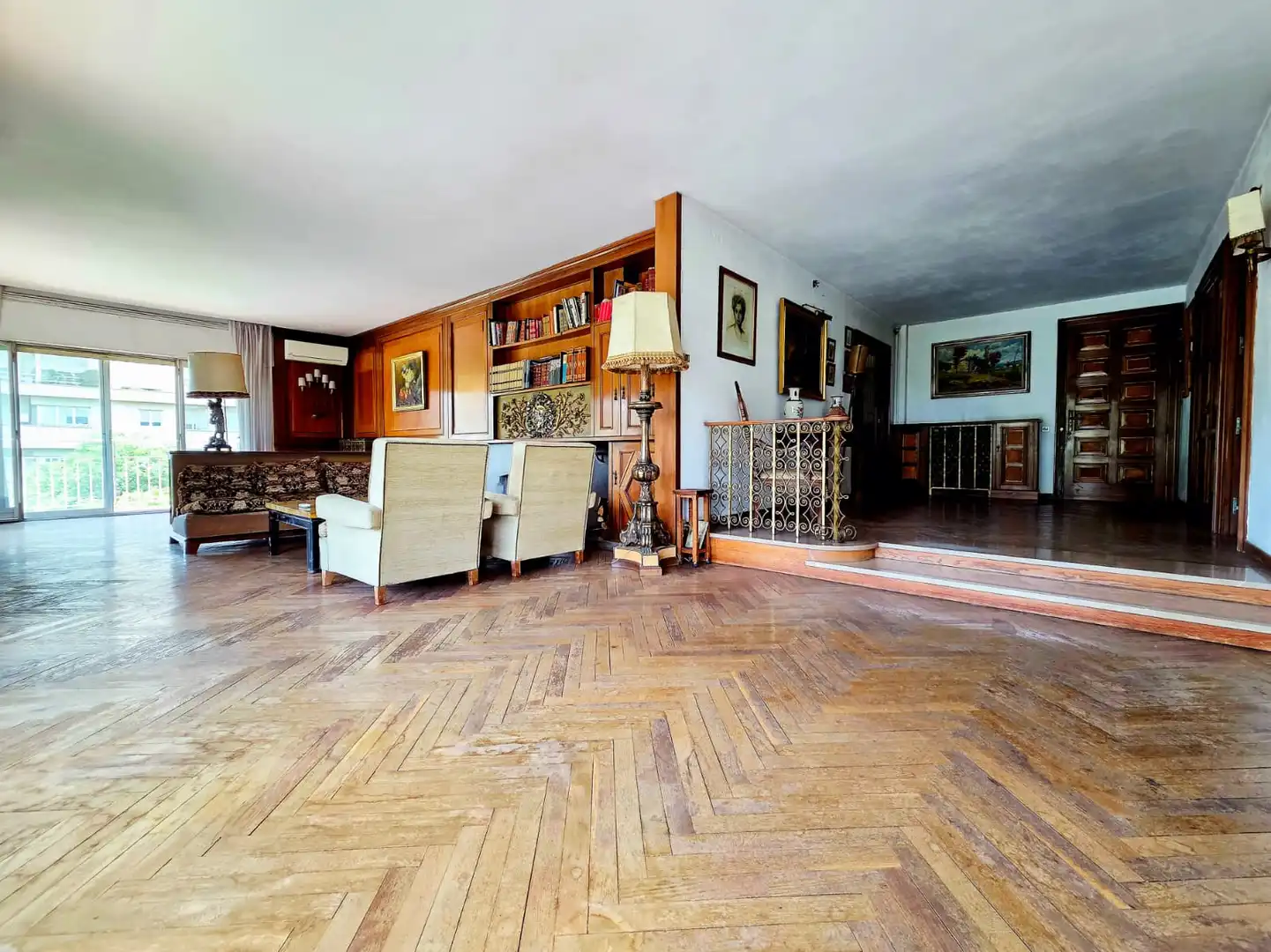Living room of Flat for sale in Barcelona  with Air Conditioner, Heating and Parquet flooring