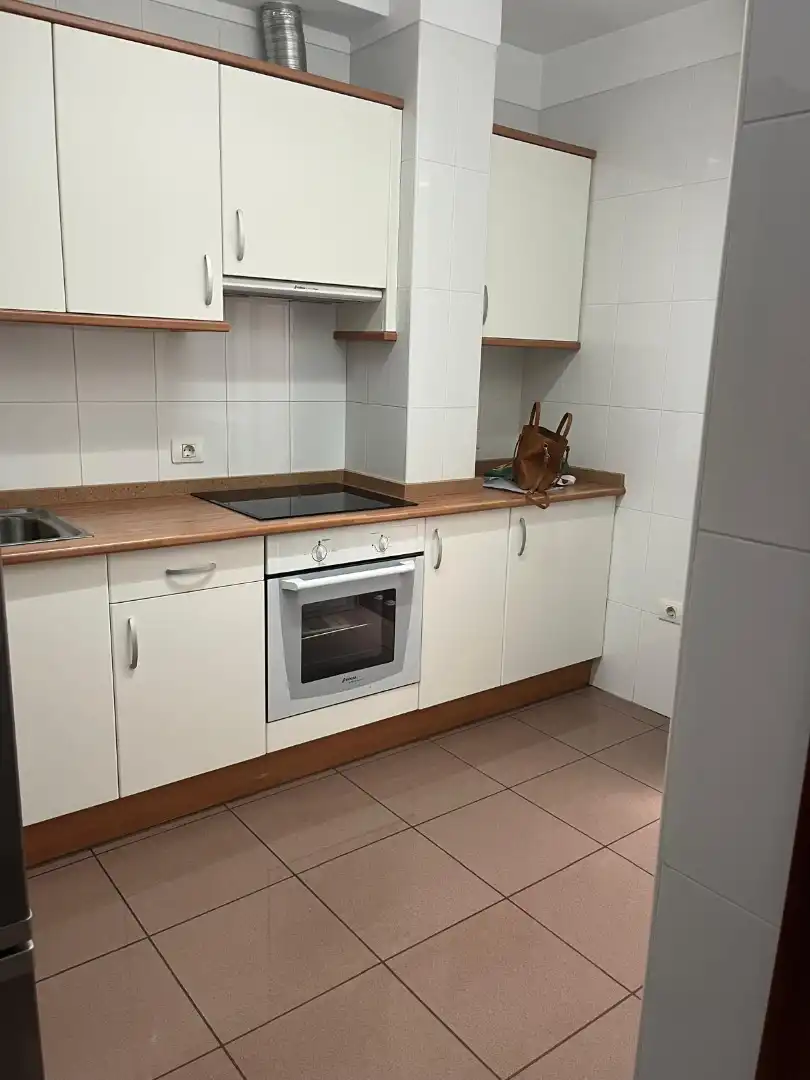 Cocina de Piso de alquiler en Santa Cruz de Tenerife con Horno y Lavadora