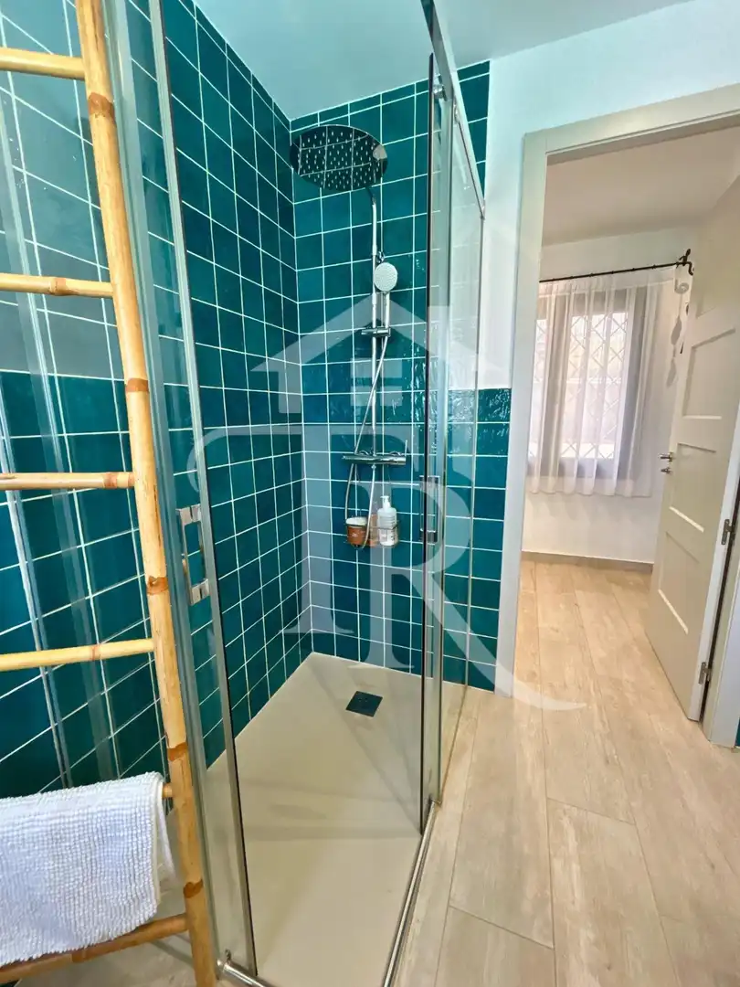 Bathroom of Houses for sale in Roda de Berà  with Air Conditioner, Heating and Private garden