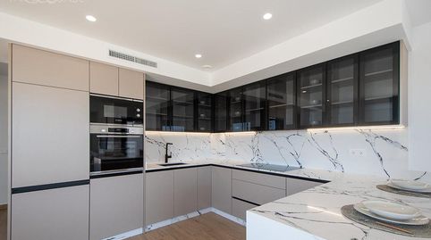 Exclusivo chalet de 6 dormitorios, sótano y solárium privado en La Finca, imatge 5