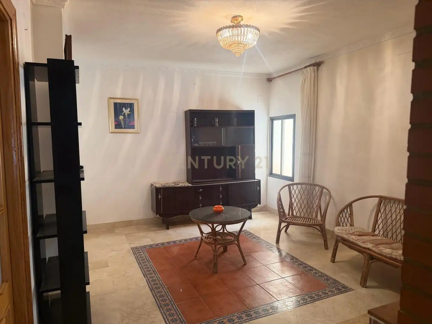 Sala d'estar de Casa adosada en venda en Otívar amb Traster i Rentadora