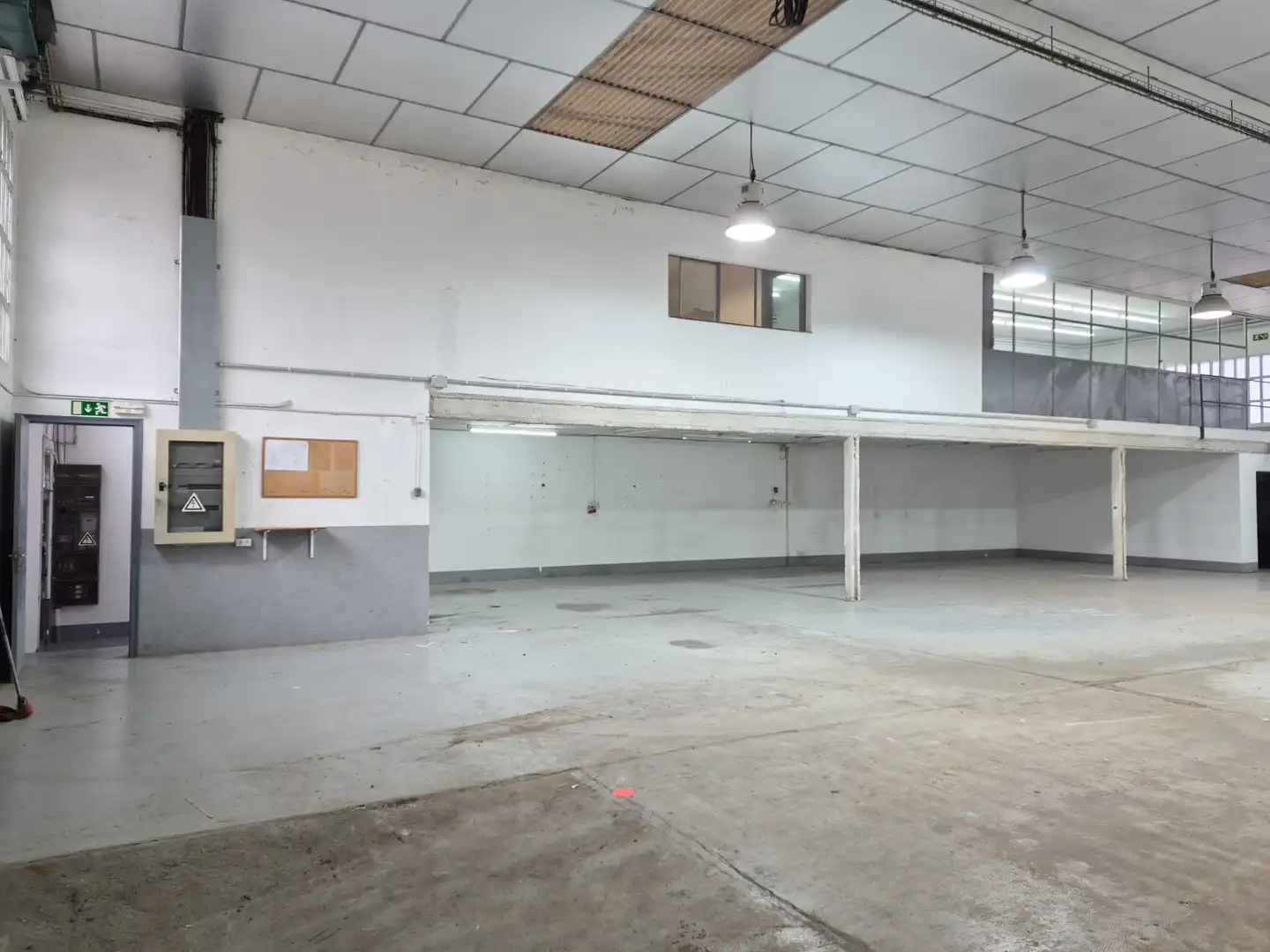 Nau industrial de lloguer en Ripoll