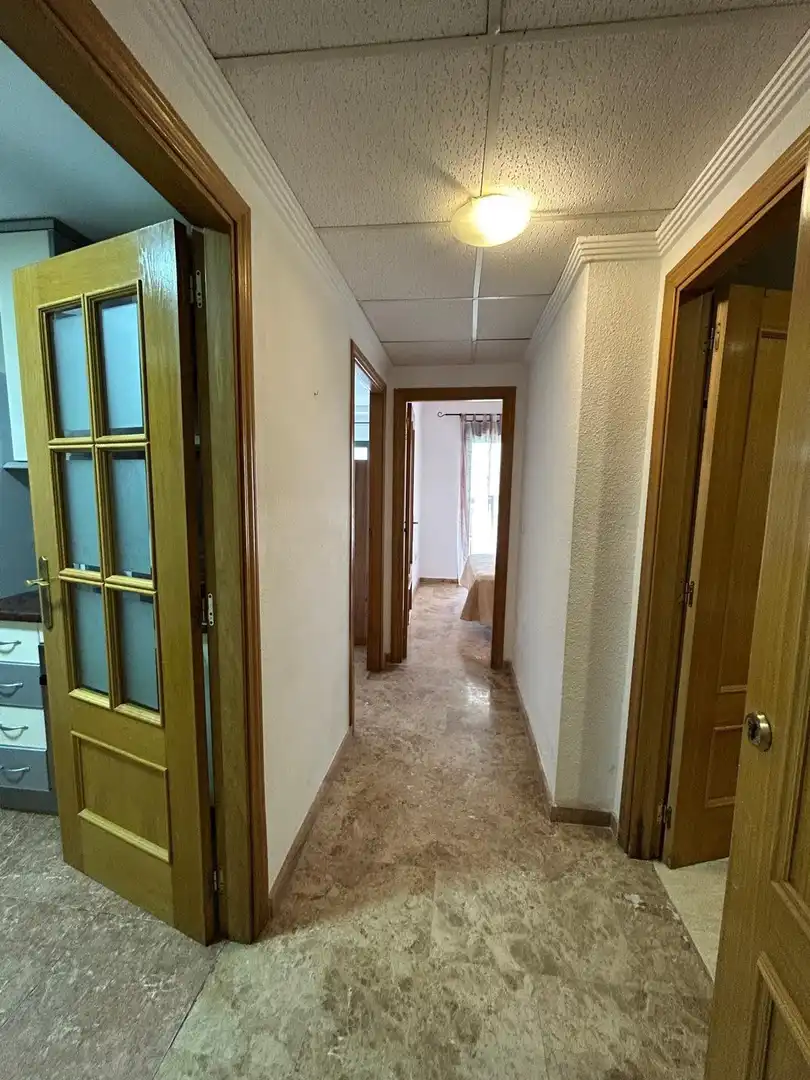 Apartamento de alquiler en Playa Poniente