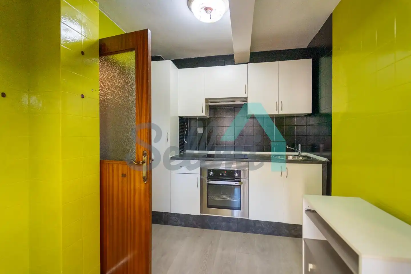 Kitchen of Attic for sale in Mieres (Asturias)  with Heating, Terrace and Furnished