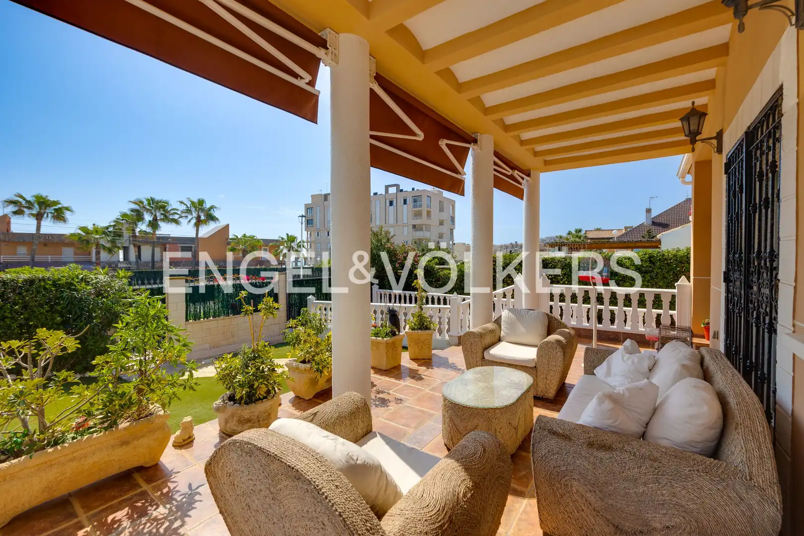 Terraza de Finca rústica en venta en Torrevieja con Aire acondicionado, Calefacción y Jardín privado