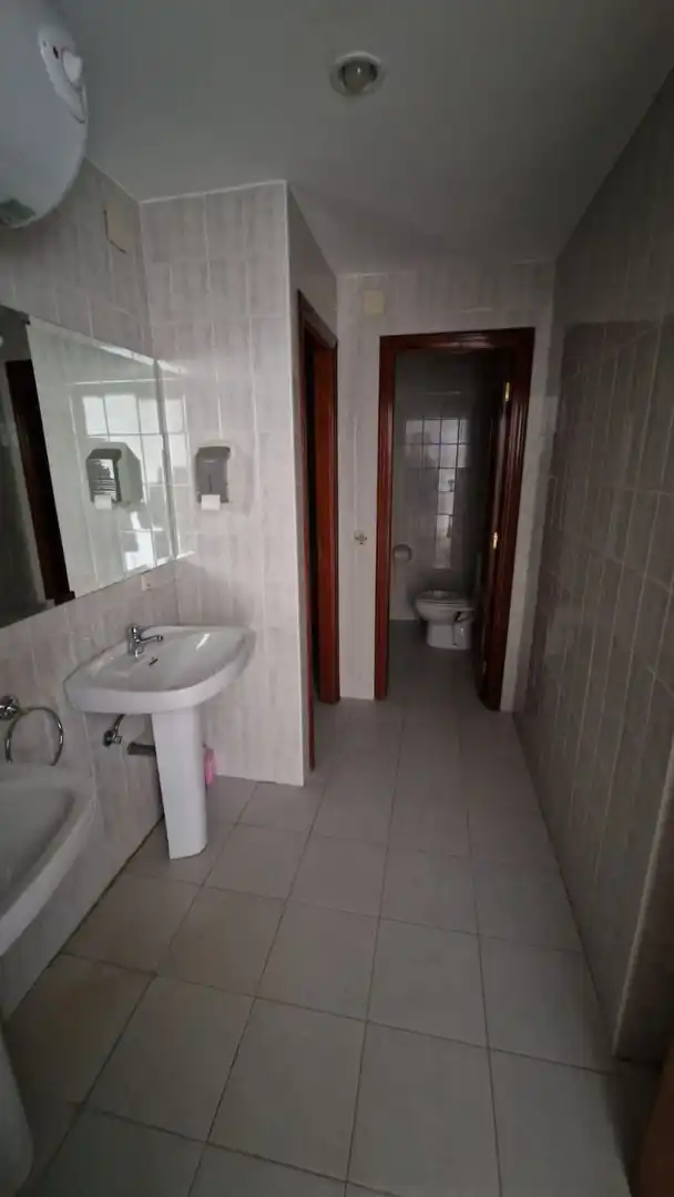 Bathroom of Office for sale in León Capital   with Heating