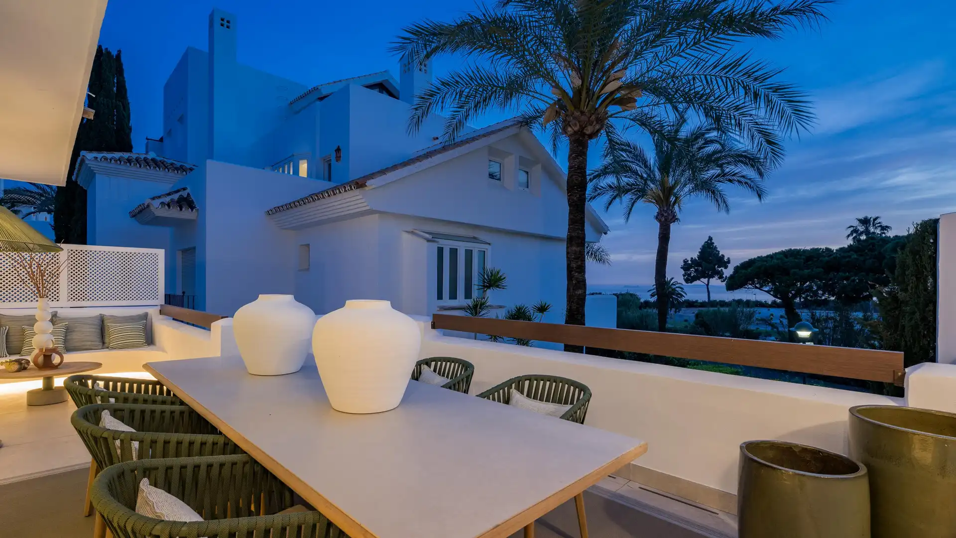 Terrace of Apartments for sale in Marbella  with Air Conditioner, Heating and Alarm