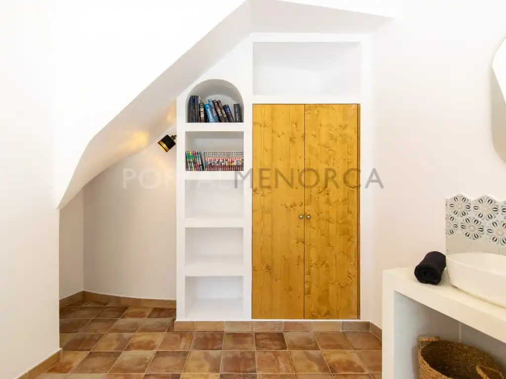 Finca rústica en venta en Ferreries con Piscina