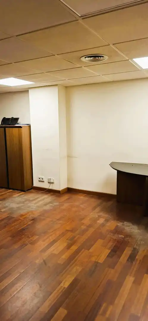 Office for rent in Eixample Nord