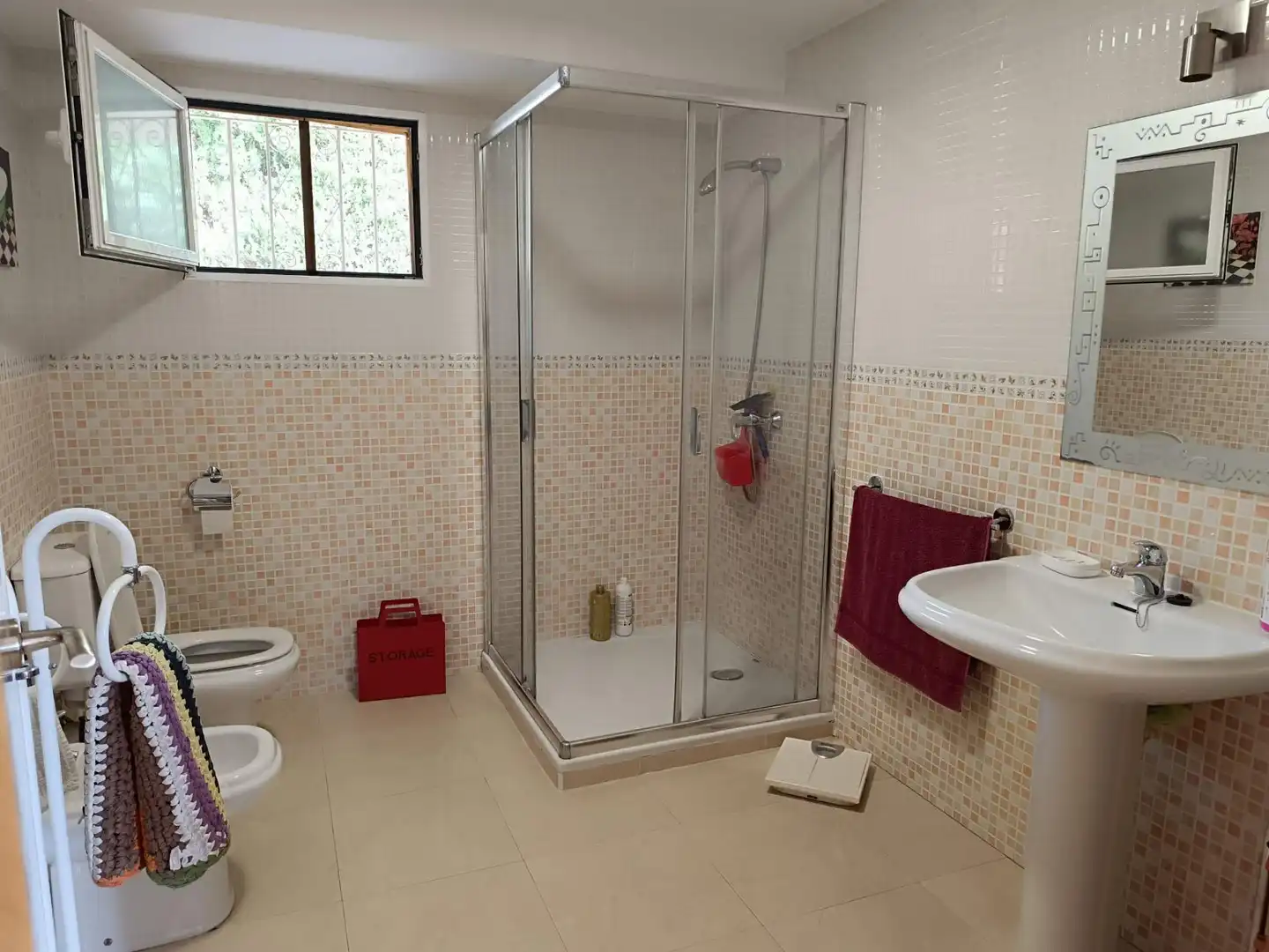 Bany de Casa o xalet en venda en La Nucia amb Jardí privat i Piscina comunitària