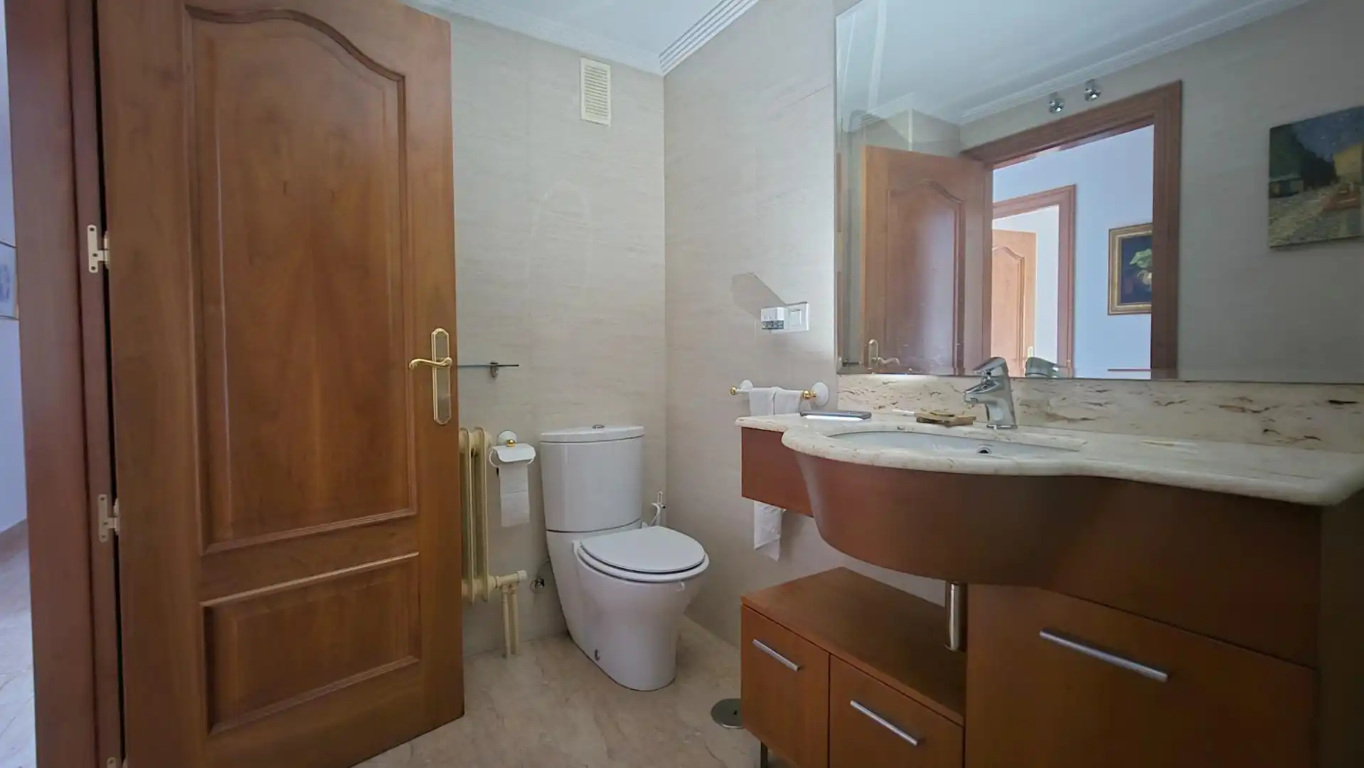 Bathroom of Flat for sale in Salamanca  with Heating and Balcony