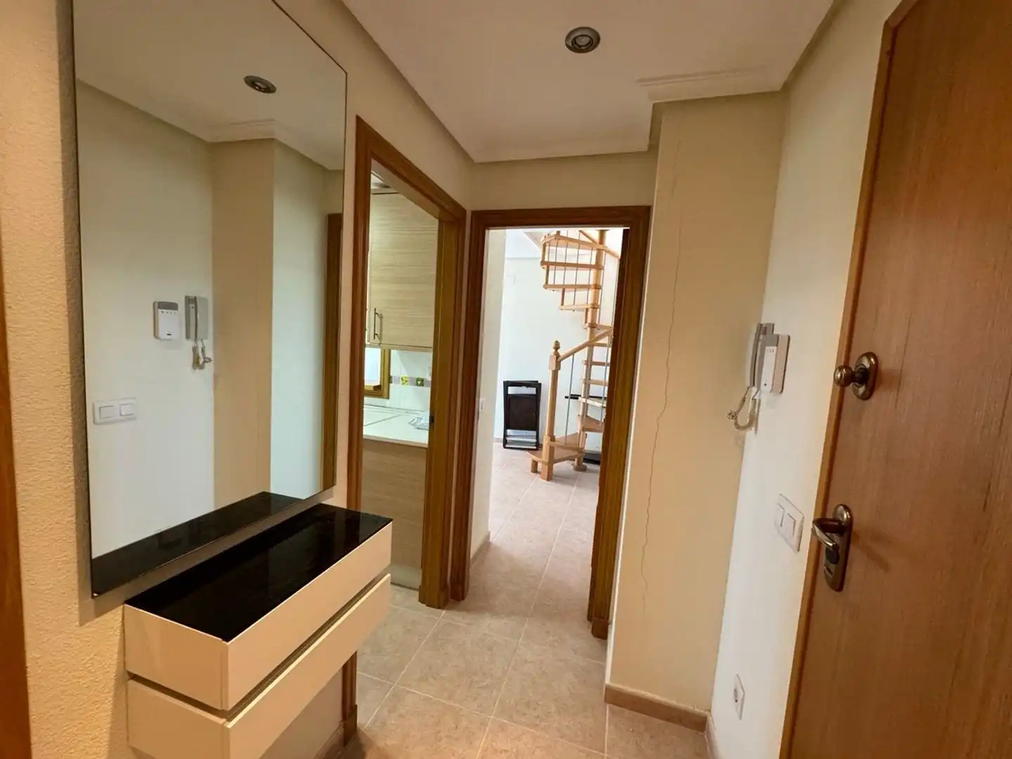 Piso en venta en Guardamar del Segura con Aire acondicionado, Jardín privado y Terraza