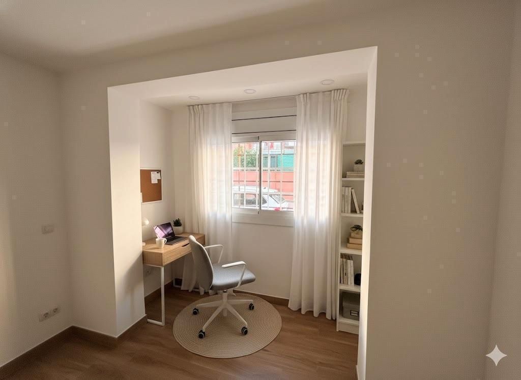Bedroom of Flat for sale in  Barcelona Capital  with Alarm