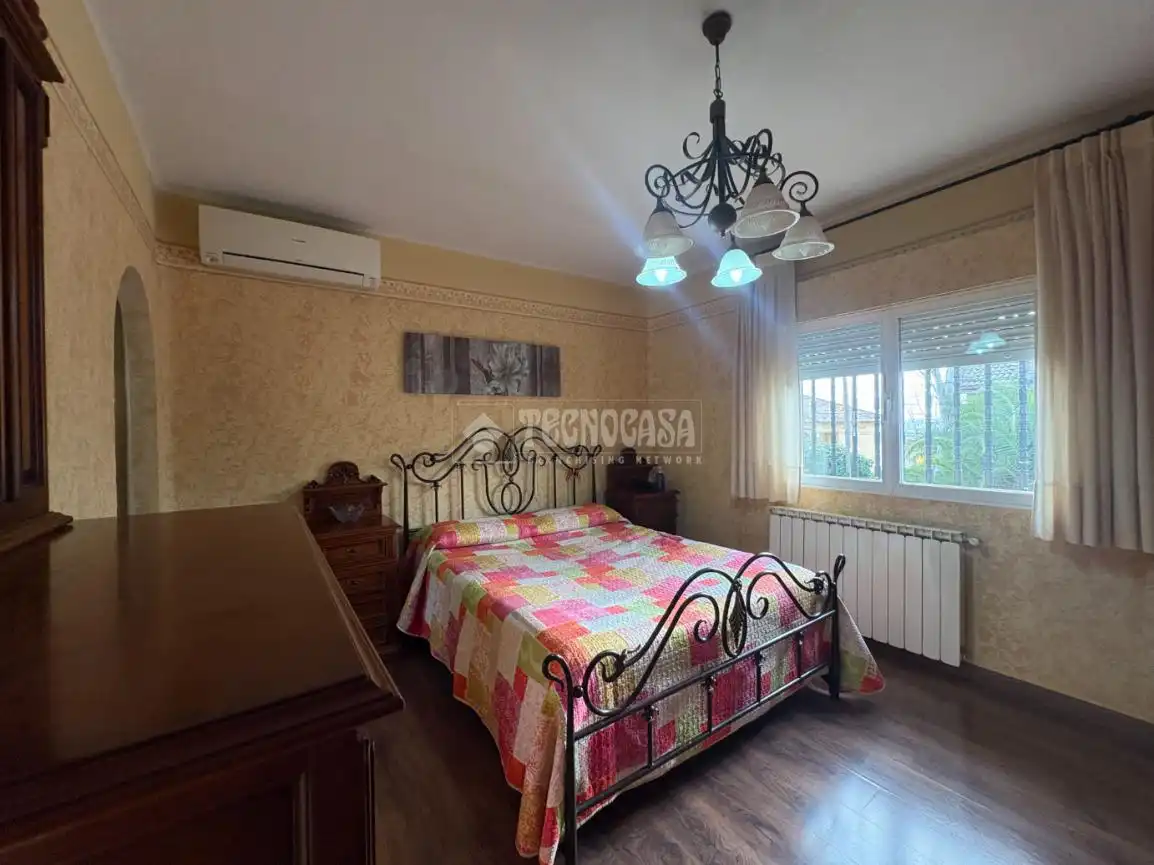 Schlafzimmer von Haus oder Chalet zum Verkauf in El Álamo mit Klimaanlage, Heizung und Privatgarten