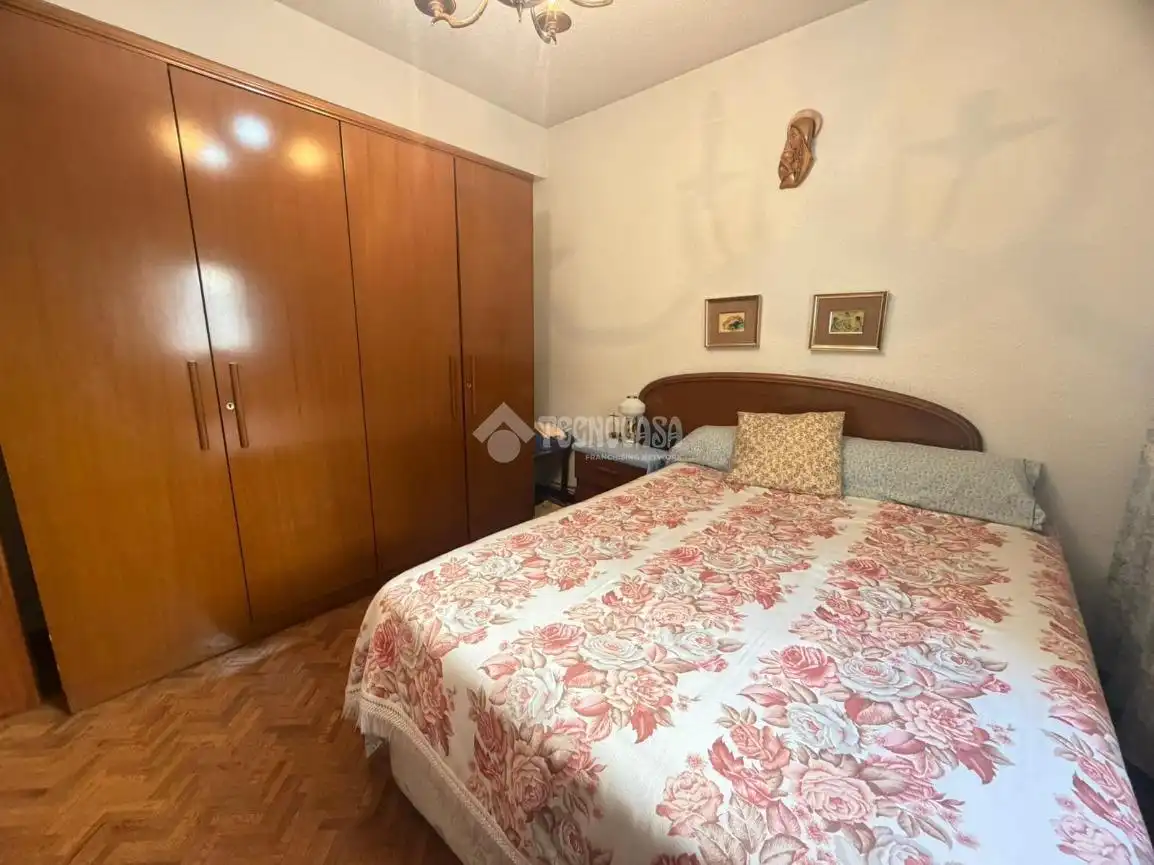 Habitación de Piso en venta en Madrid