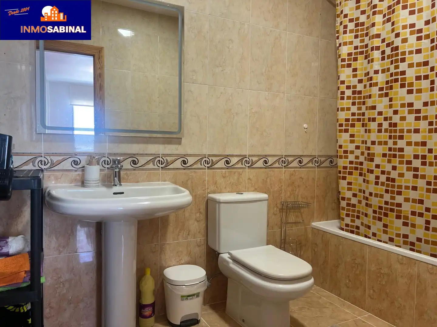 Baño de Piso en venta en Roquetas de Mar con Amueblado