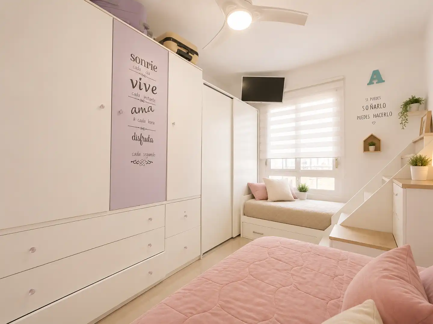 Bedroom of Flat for sale in Roquetas de Mar  with Air Conditioner, Terrace and Community pool