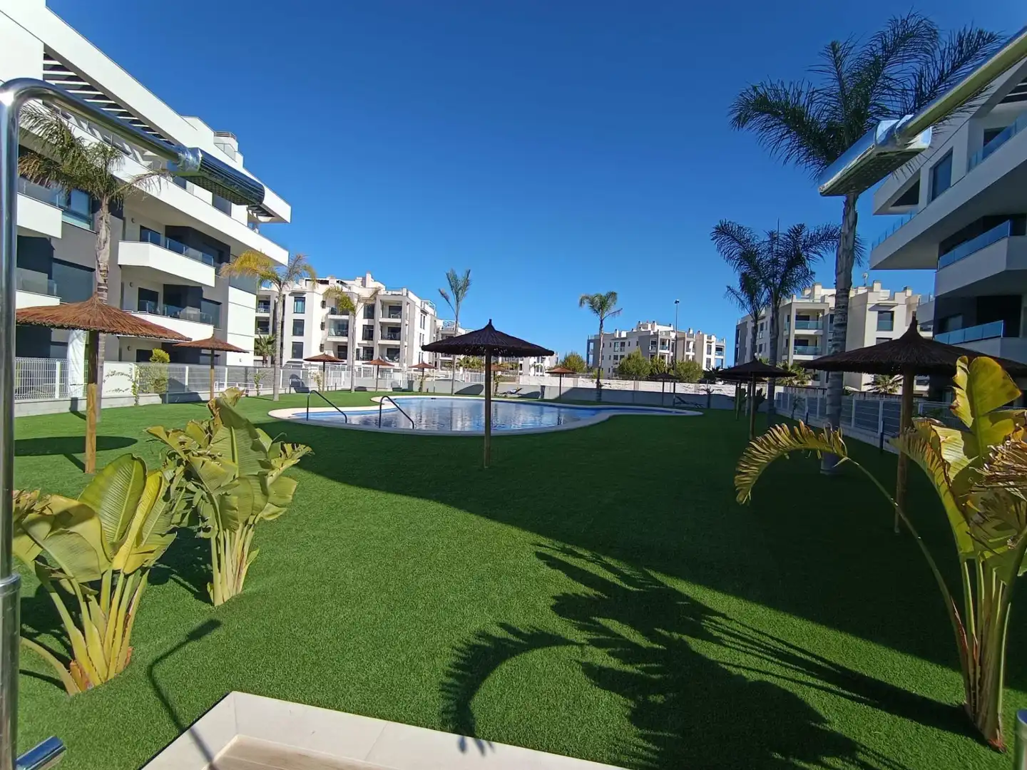 Vista exterior de Apartament en venda en Orihuela amb Aire condicionat, Terrassa i Moblat
