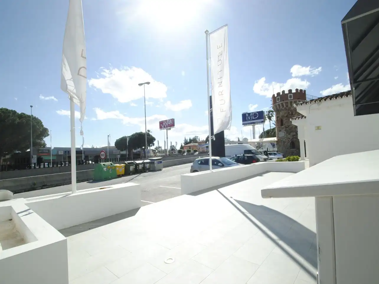 Vista exterior de Local de lloguer en Marbella amb Aire condicionat