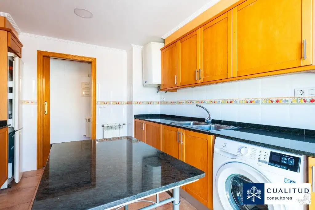 Kitchen of Flat for rent in Castellón de la Plana / Castelló de la Plana  with Air Conditioner, Terrace and Oven