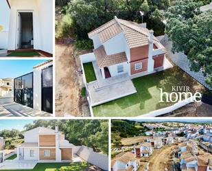 Vista exterior de Casa o xalet en venda en El Ronquillo amb Jardí privat, Terrassa i Balcó
